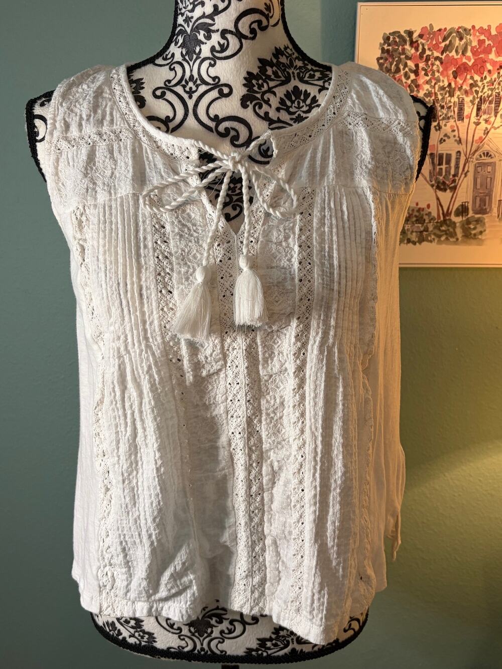 Lucky Brand Small White Embroidered Tassel Tie Boho Peasant Blouse Sleeveless